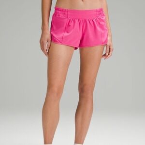 Lululemon Sonic Pink Low Rise 2.5in Hotty Hots